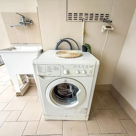 Indie Fronte Mare Rif A784 Apartman *