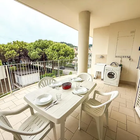 Indie Fronte Mare Rif A784 *